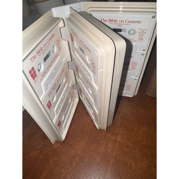 The Bible On Cassette New International Version Old Testament Complete Set - Picture 6 of 12